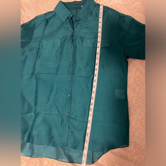 100% silk long sleeve shirt for women color blue size M Bottom Down top - Picture 8 of 9